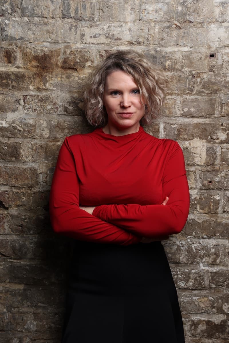 Linda - Co-Founderin | CEO - Product & Operations